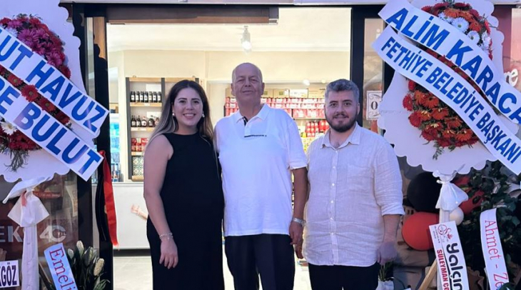 Akarca Mahallesi'nde İthal Ürün Marketi: Star Gurme Hizmete Girdi